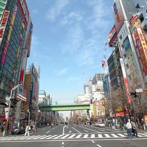 新宿スクエアの情報を配信しますのでチェックしてね