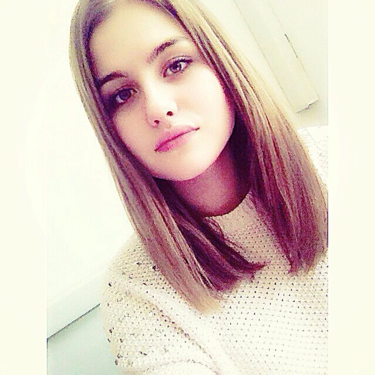 DinusikBat's profile picture. вы все такие милые, я бы вас сжег.