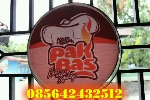 085642432512  pedagang kaki lima,dengan rasa tiada dua nya.......RASA ADALAH SEGALA NYA