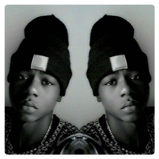 Dreezy_Jayy's profile picture. - Folllow me and I follow you ;)
- Sígueme y yo te sigo :)
- 跟著我，我跟著你 ;)