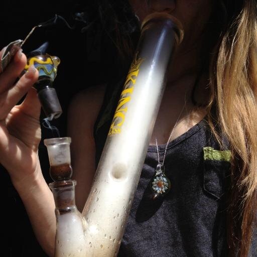 goddessofsexx's profile picture. Hayvansever.  =^.^= Dostoyevski aşığı. Sanat için canını feda edebilen balerin ruhlu striptizci. ♥  Ciara idolüm. Geri takip istiyorsan tweet at. #metalmusic