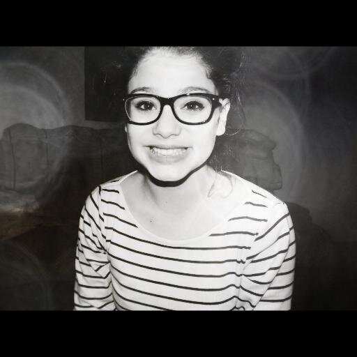 Janoskians♥Kidrauhl♥OneDirection♥
YOURE MY FUCKING BEST FRIEND
