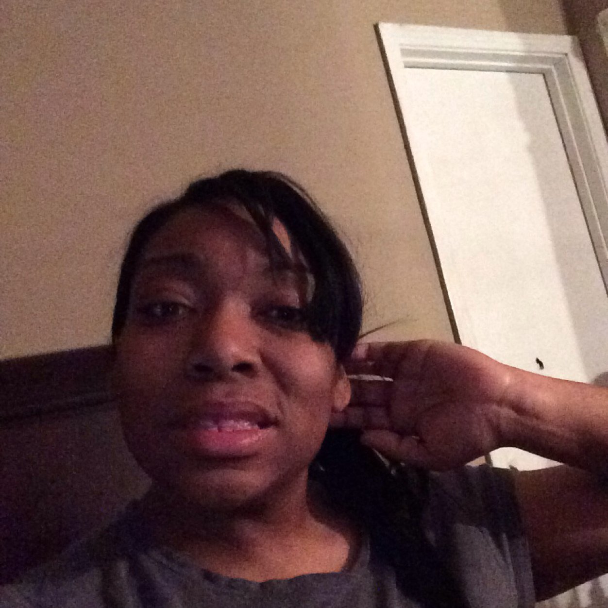 jacquel82140027's profile picture. The wind is so hard .wall anyway have a good Monday everyone!!!!!!