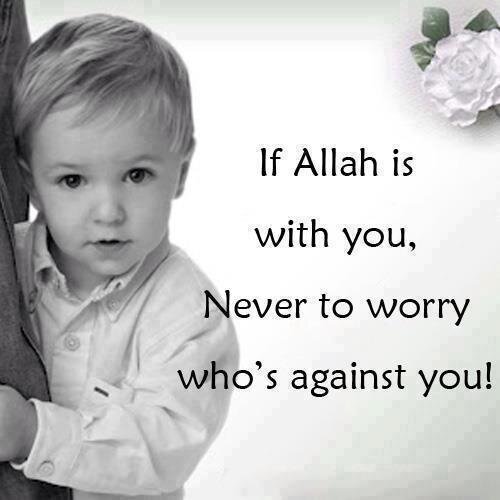 Dunia menerimamu.. dunia menghantarmu kembali dengan rela! Selawat dan salam buat Rasulullah SAW yg menjadi insan terpuji dan contoh terbaik ! :)