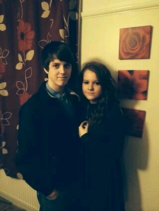 16 From Grimsby, Love my Girlfriend lots :)