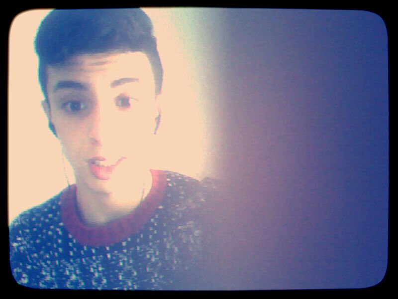 KhaiAchraf's profile picture. Confident.