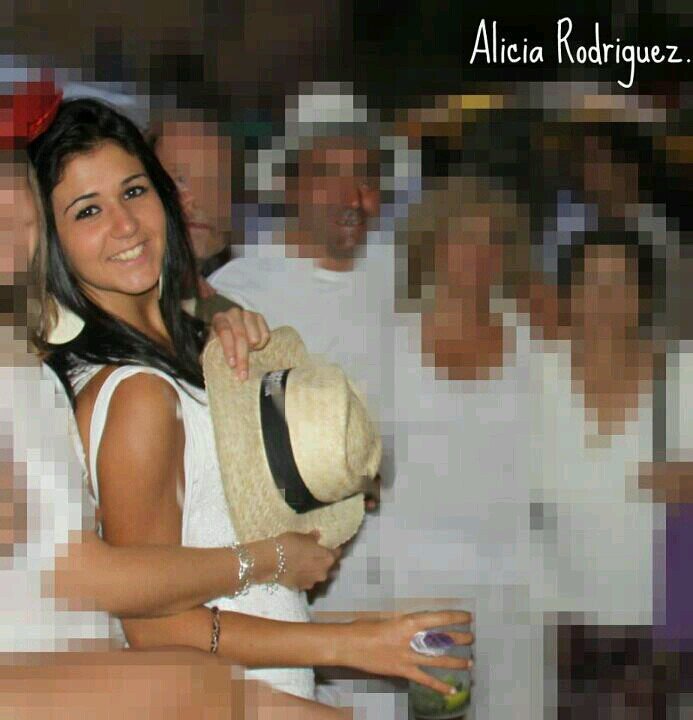 aliciaanovau's profile picture. 