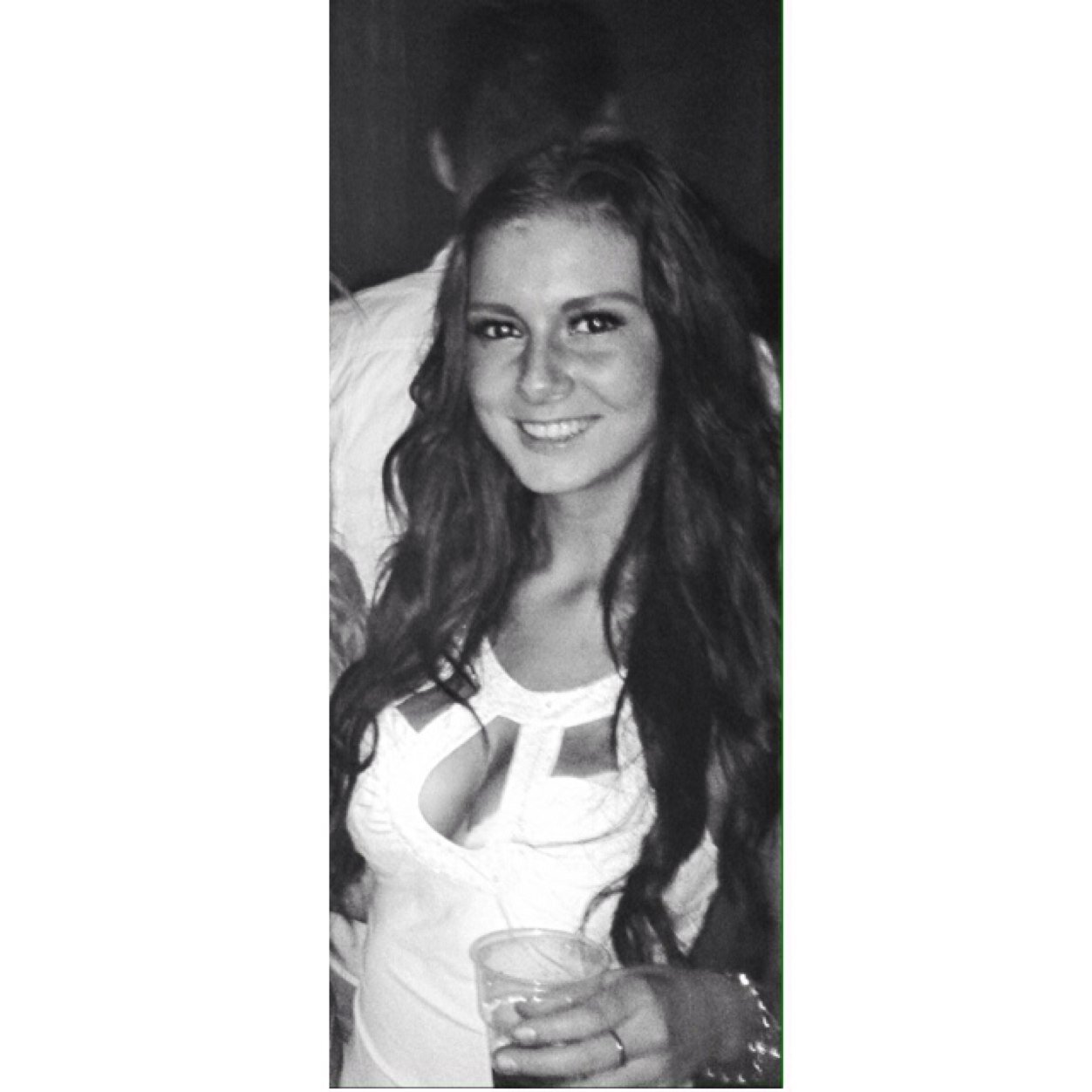 Chelsseav's profile picture. 