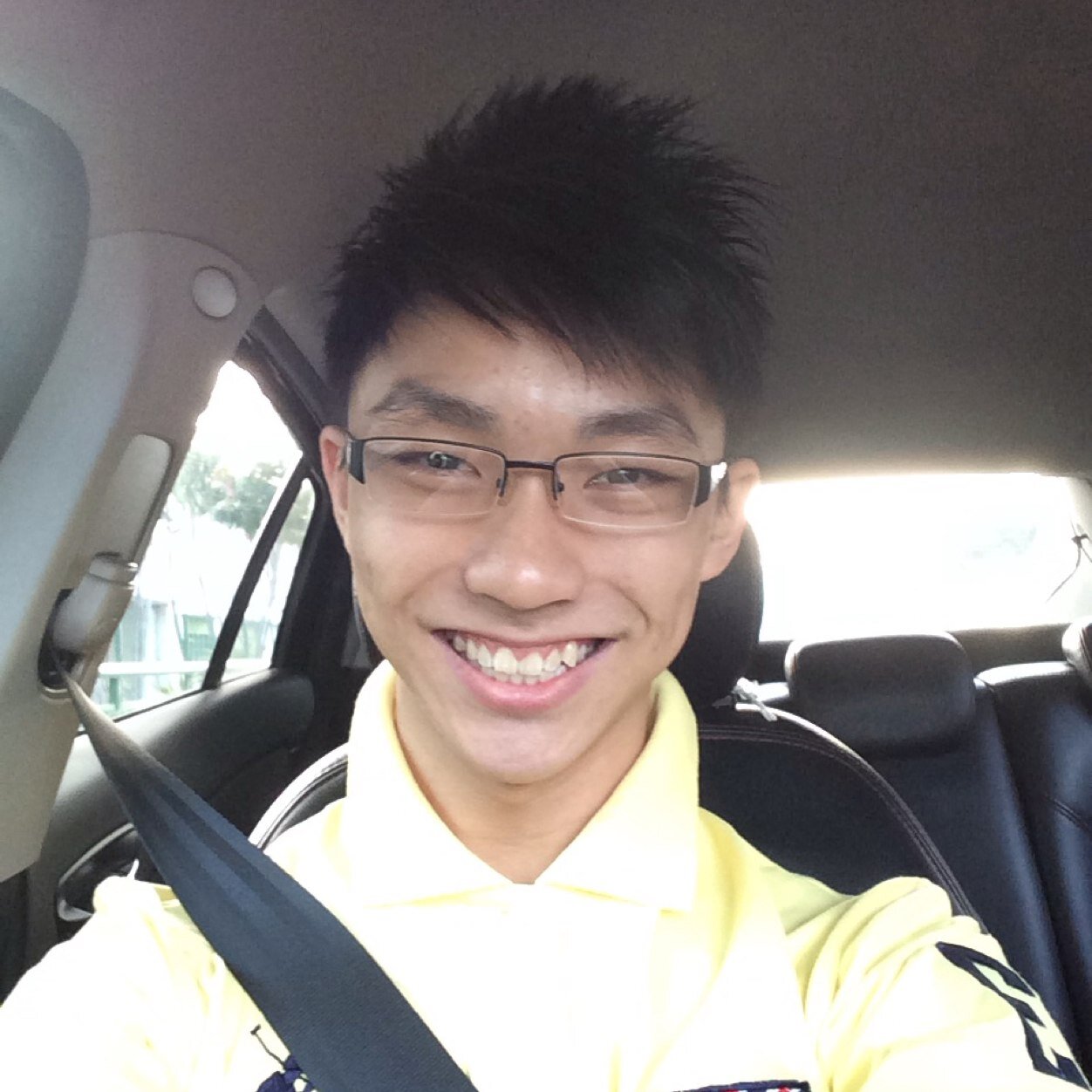 aloy_sylvester's profile picture. dreams are worth the fight, so go for it!