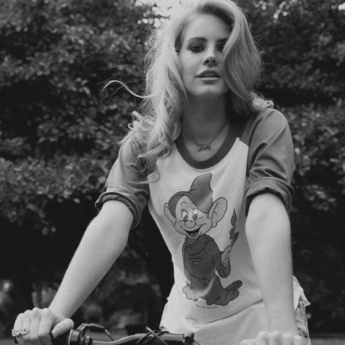 amy_69x's profile picture. Directioner and Lovatic forever ♡
     maybe, not from the beginning but to the end. lovatics always and forever.http://t.co/tjoeXASWMG