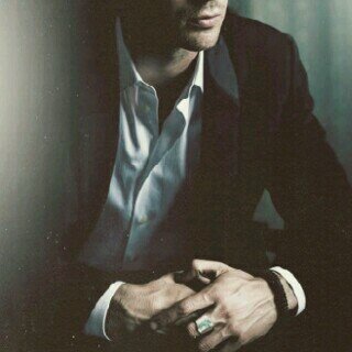 Rfeea_al4oq's profile picture. 