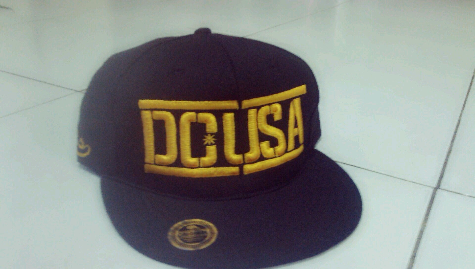 BAKS snapback custom EST2013 insta:baks_topicustom pinbb: 74681921 hp:081310784403