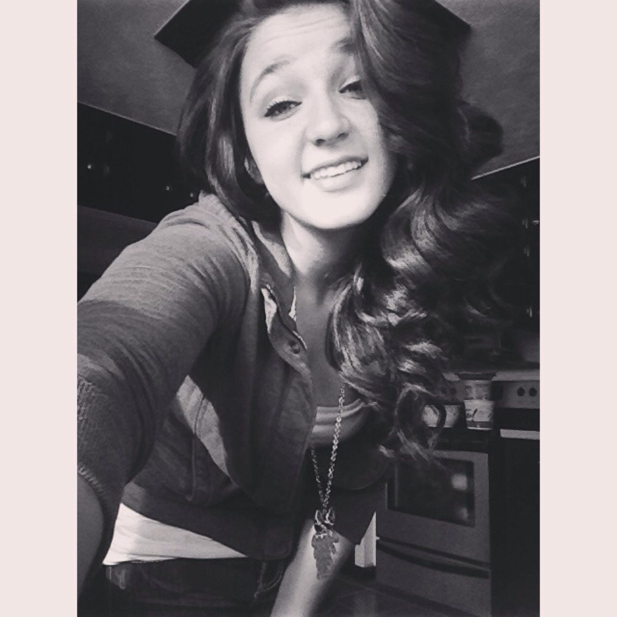 just some girl who likes politics, the occasional pizza, and no pants | taken | 10-12-13 |