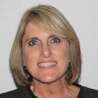 Profile Picture of Lisa Adair-Romanski (@Lisaadair) on Twitter