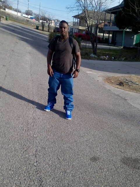 de52005996's profile picture. 