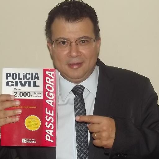 Professor de Tecnologia, atuando na área de Microcomputadores, Suite Office, Redes, Internet,  Segurança da Informação, BPM, PMBOK e Arquivologia.