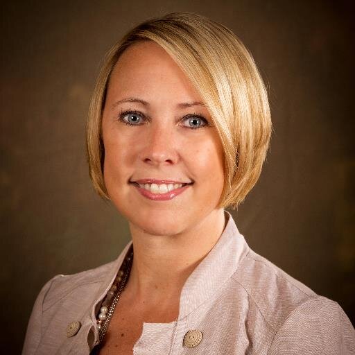 SuzieAkey's profile picture. 