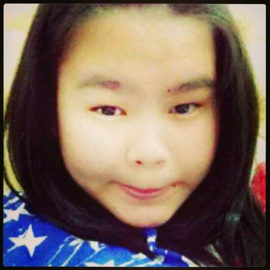 valensia_xhu's profile picture. 