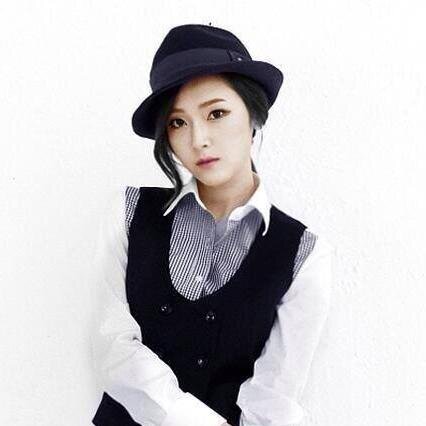 Hi guys! I'm Jung Jessica. Let't talk to me now!!