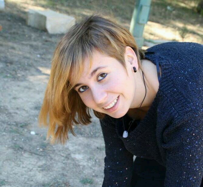 Maestra de Educación Primaria. 
La vida es un juego, nadie dijo que fuera fácil. Disfrútala.


#Orgullgranota