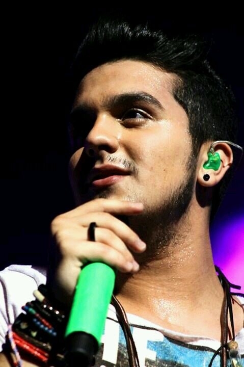 Luan Santana♥