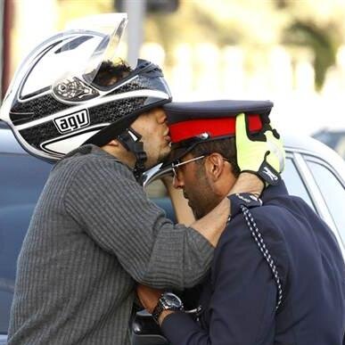 burashid2034's profile picture. محتاج حب !