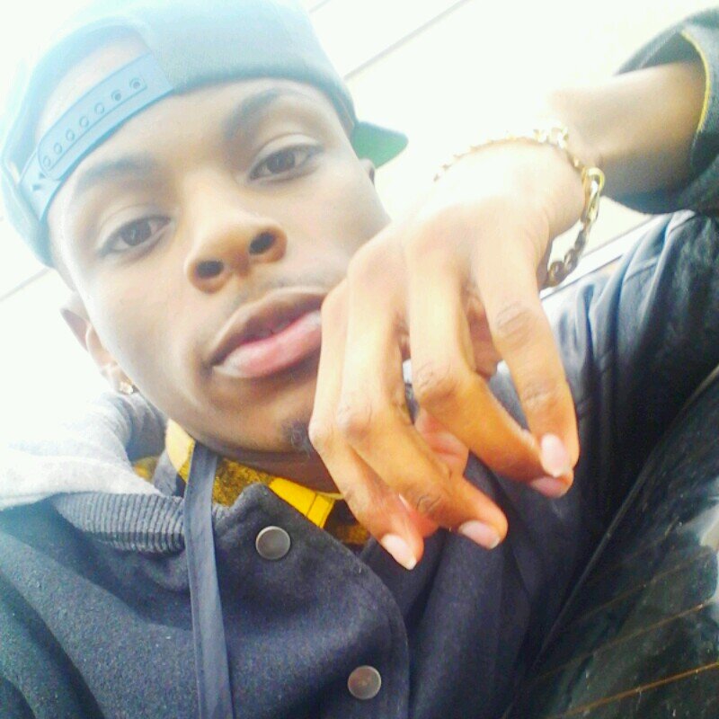 PMF_est1991's profile picture. est..7-14-91 .- Hair stylist / Dancer..Chicago native with a twist of Tennessee ★ JUst a Pmf with  high Ambitions