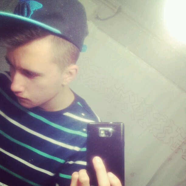 borjabaterista's profile picture. Sí te enamoras pierdes......