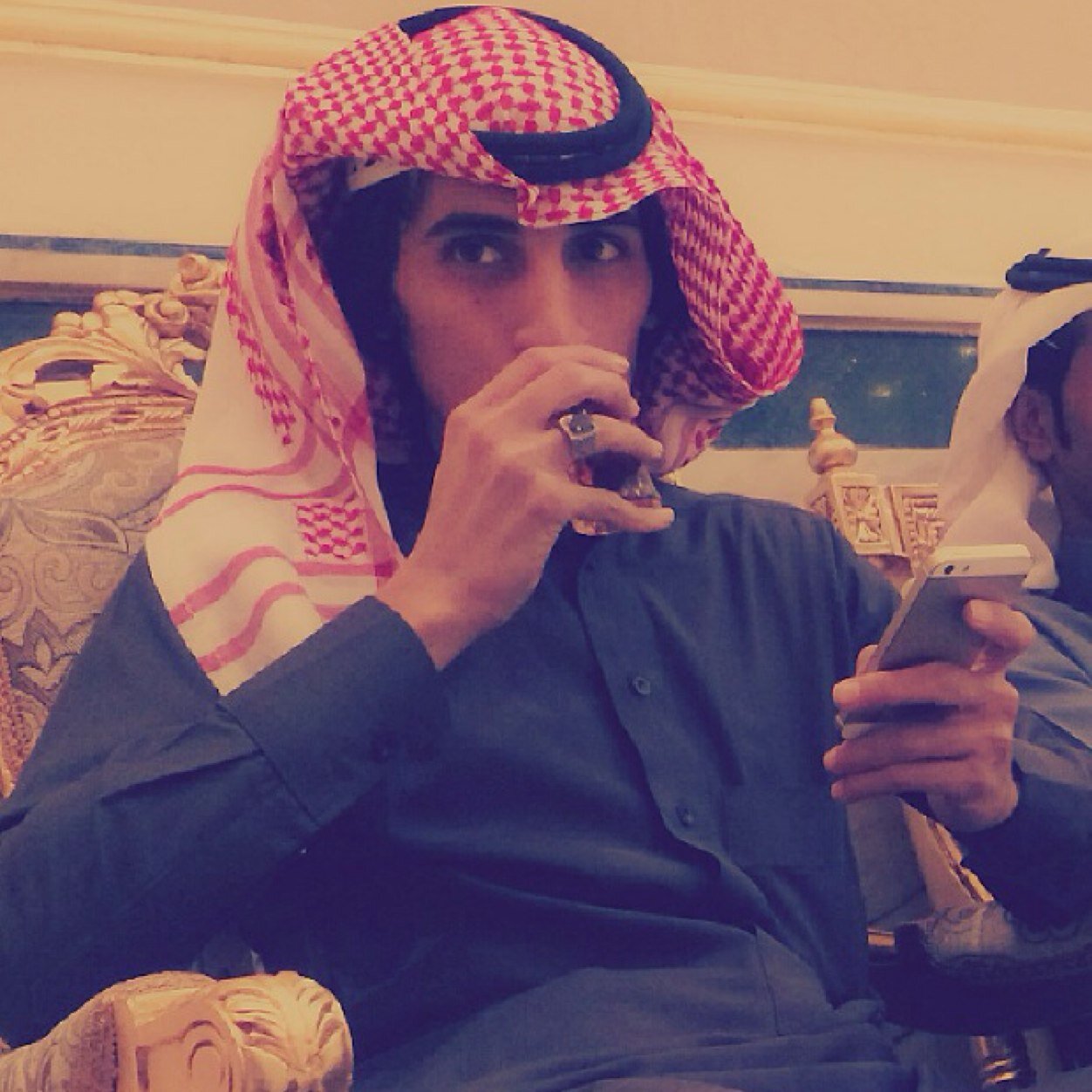 مصور فوتغرافي في جميع دول العالم للتواصل الاتصال على الرقم ٠٥٣٠٠٩٧٩٠٠ الرياض