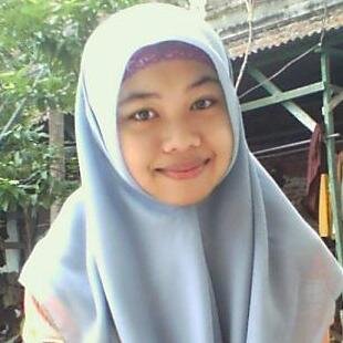 just_liisya's profile picture. 