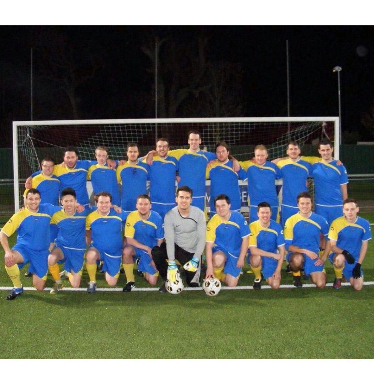 We are a sunday league side in the Harlow & District Football League.
We're just a group of mates churning out some average football, but decent banter!
#Grove