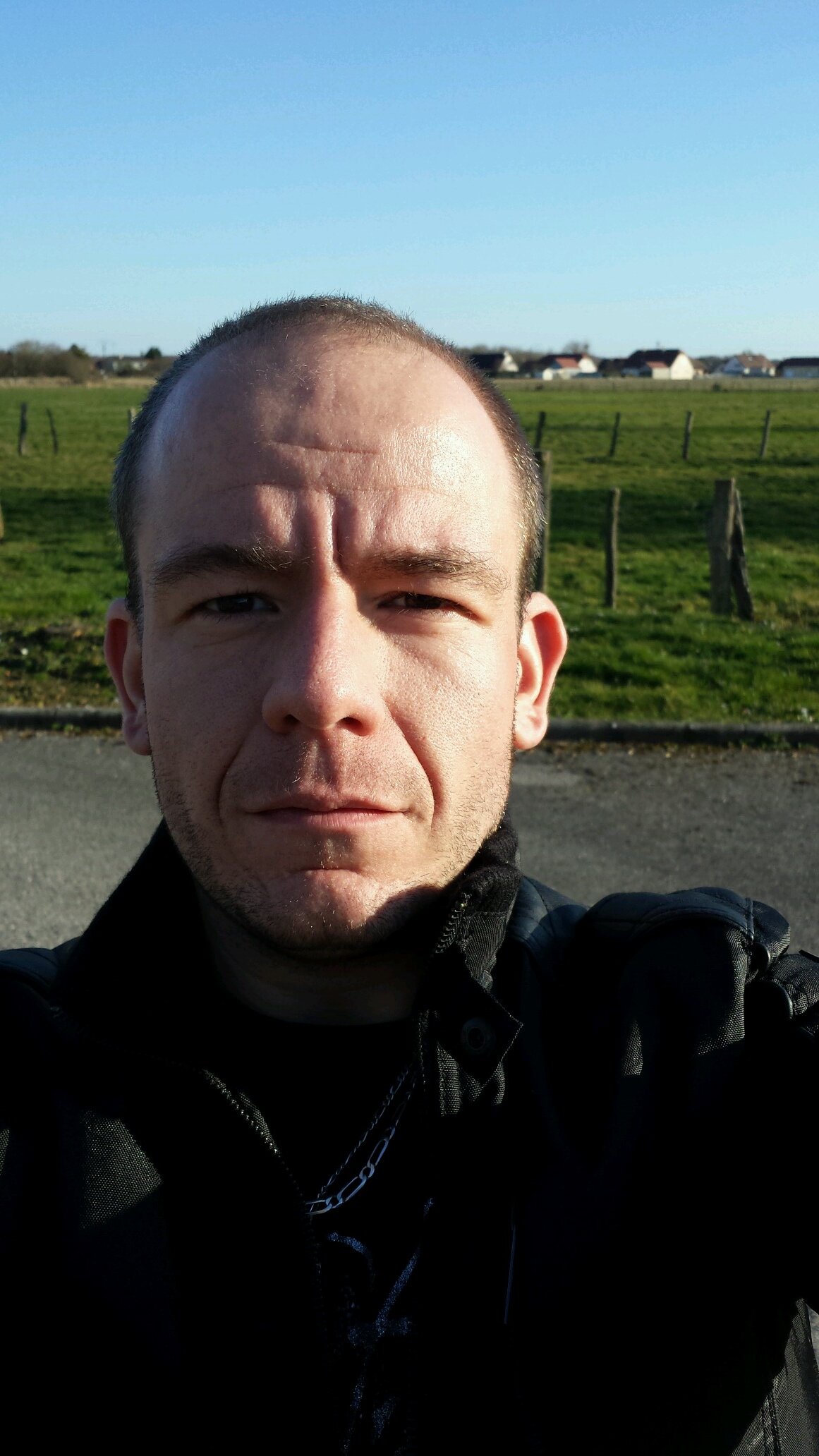 pelf39's profile picture. 