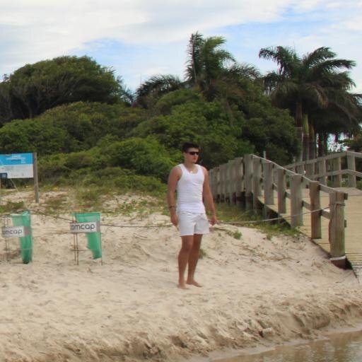 ArruaLeandro's profile picture. 