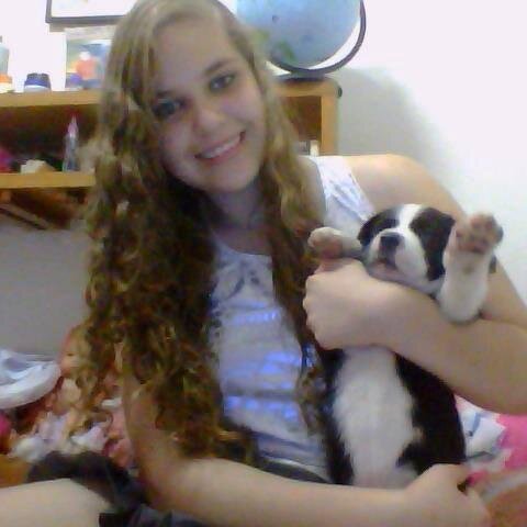 Me amo sou Smiler Guinática e Little Monster amo minha familia e amo os animais.....         Me aceite assim se não quiser aceitar Foda-se