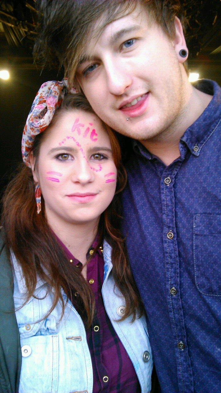 Sarah1Dwoody's profile picture. I fancy @kiteh from @room94 he is perfect cute and well he amazing in ever single way met room94 and 3rd row at there concert