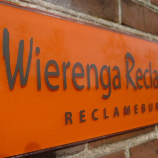 macwierenga's profile picture. Voordelig een nieuwe huisstijl of aanpassingen in reclame nodig? Drukwerk nodig? Twitter me en ik reageer terug.