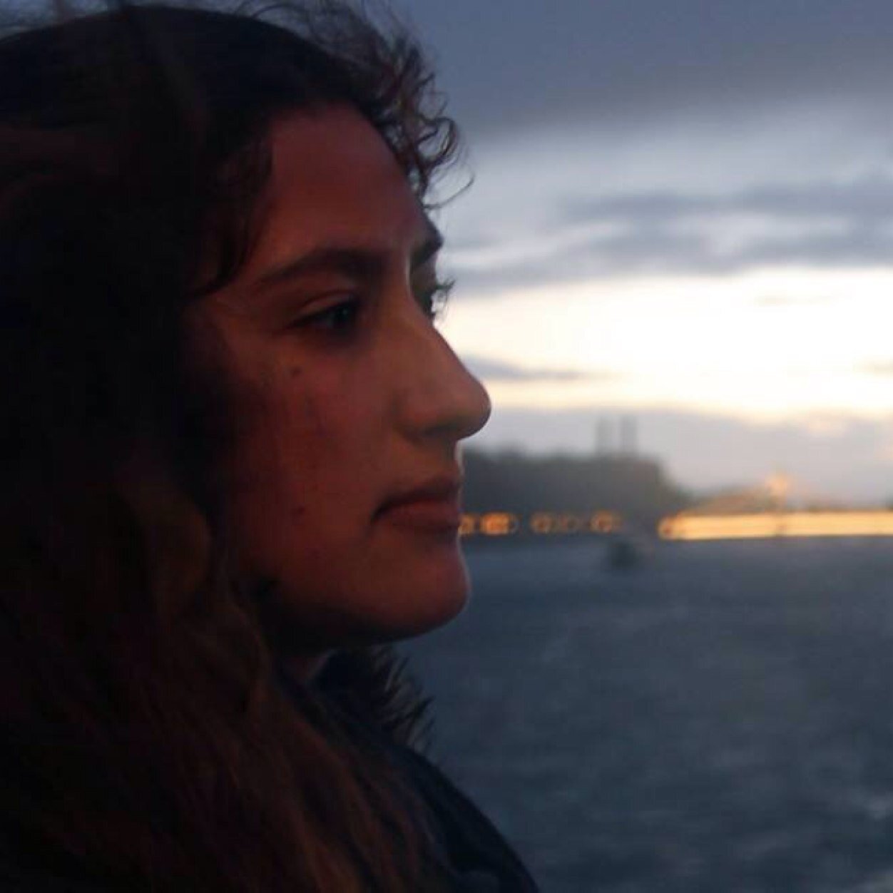 ImOkShort's profile picture. I'm Ok a short film put together by a group of friends to explore the real meaning behind the 2 simple words Written by: @TashaH2109 Directed by: @Jess_Marissa