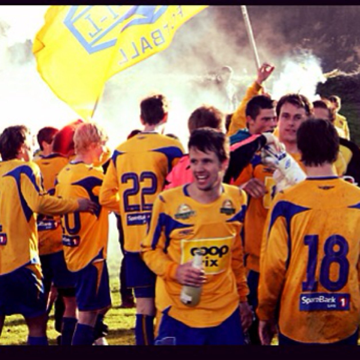 Offisiel Twitter-konto for Buvik Fotball Senior. 5. div 2024. Trener: Thomas Solum Lystad, Morten Aftreth og Pål Riaunet.