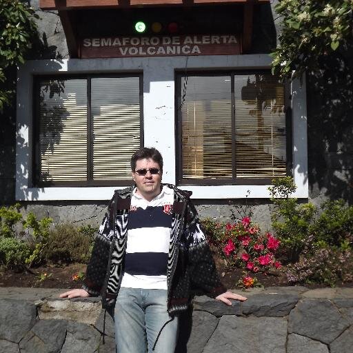 alecanga's profile picture. 