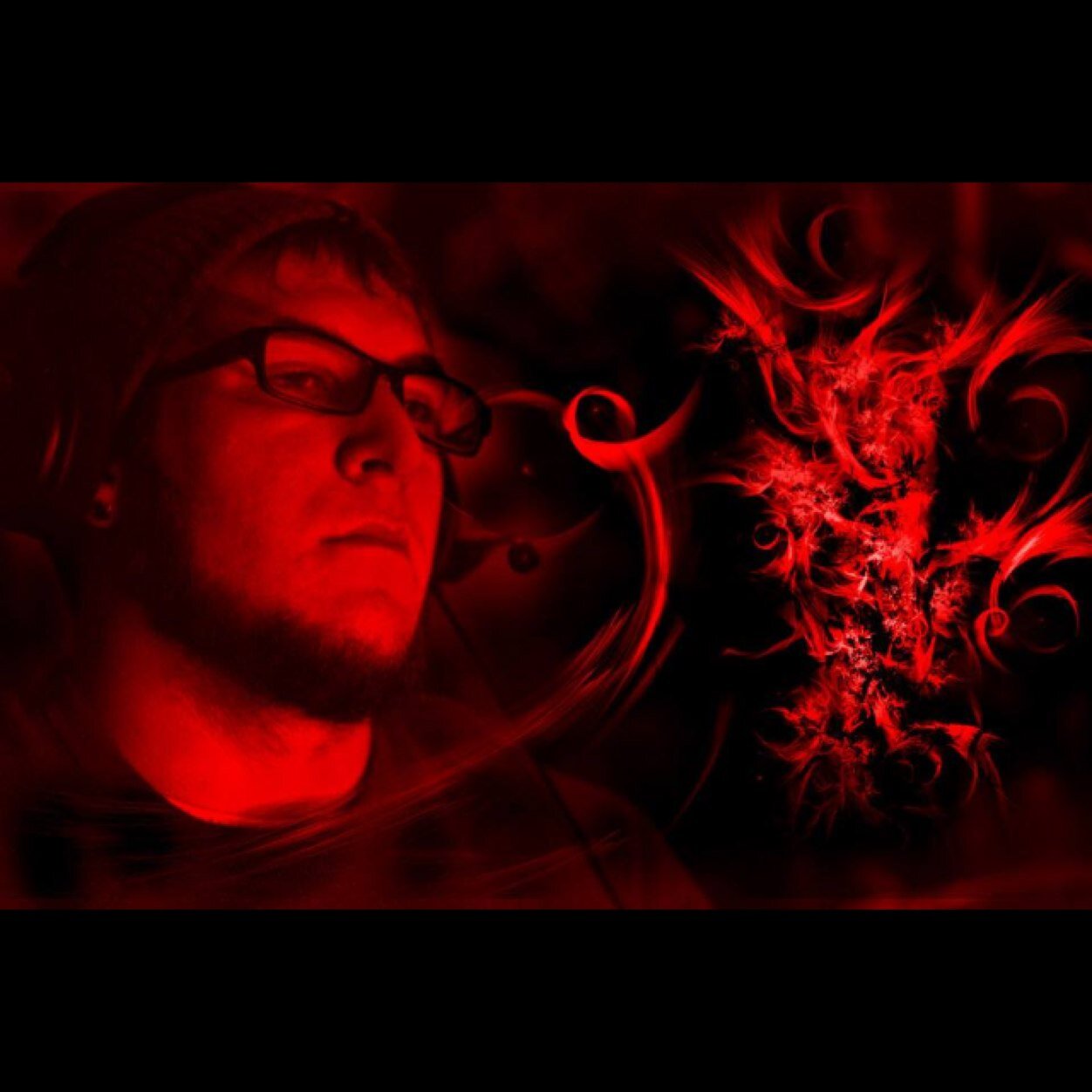 Competitive call of duty player for the team: AtRuM Gaming 
GT: Lickadey Split
