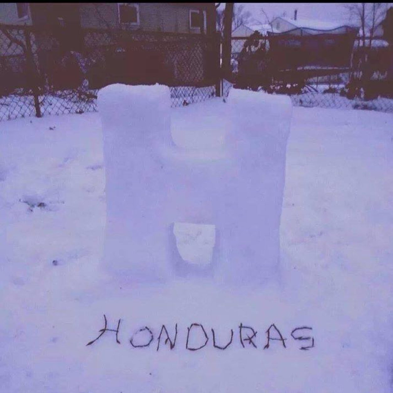 ChikiFlores0511's profile picture. 