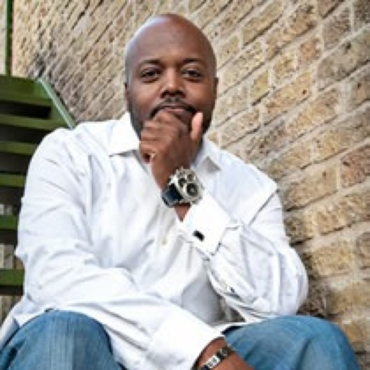 Unique. Out of the box. Kingdom risk-taker. Teacher. Preacher. On a mission to bring the Word of God to life!