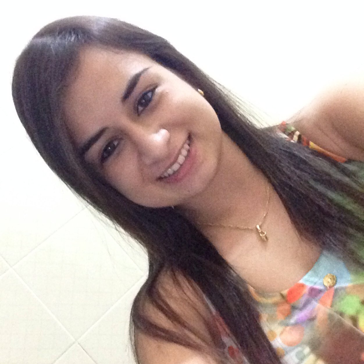 que que adianta bio? vcê vai julgar pela foto mesmo né!