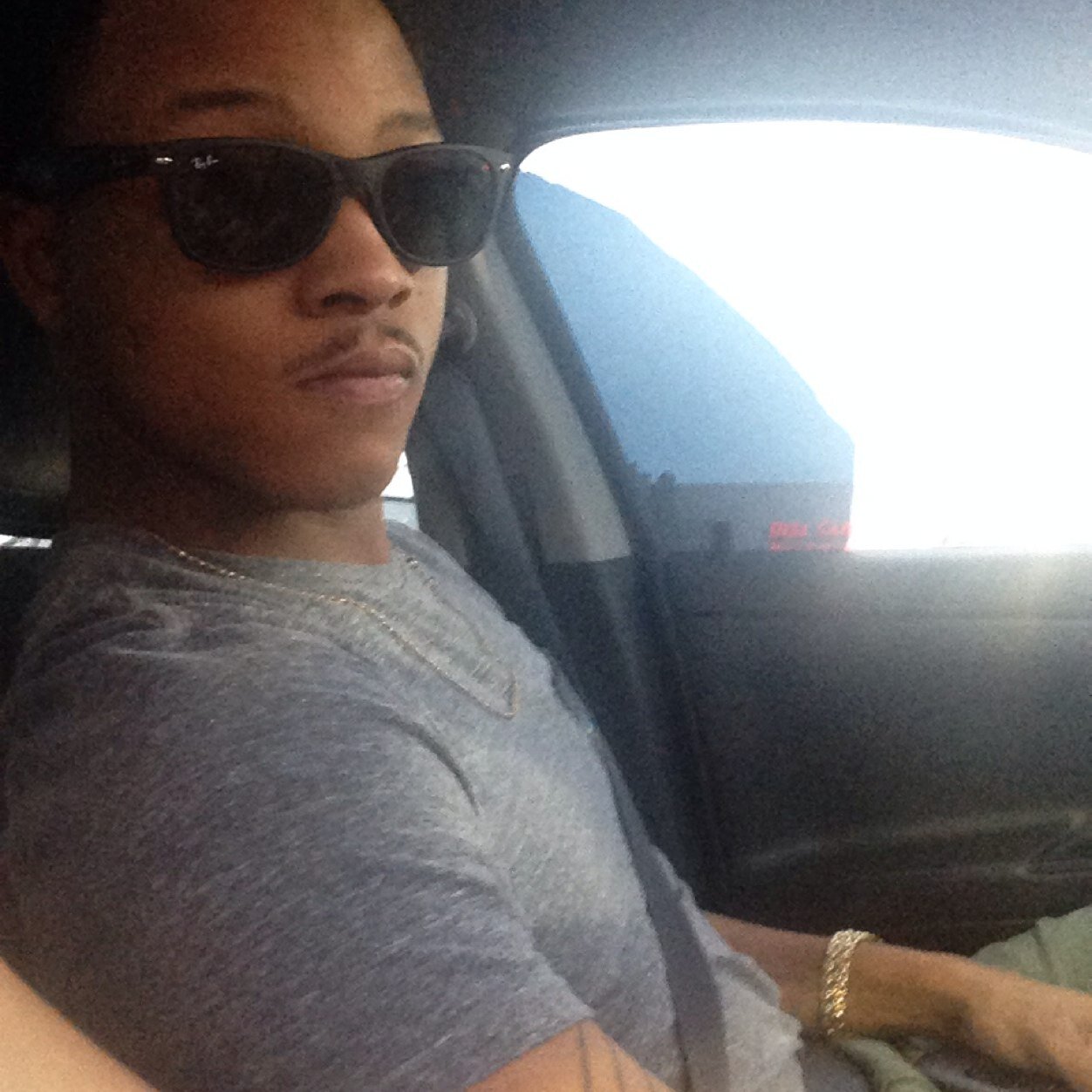 Money dont sleep
