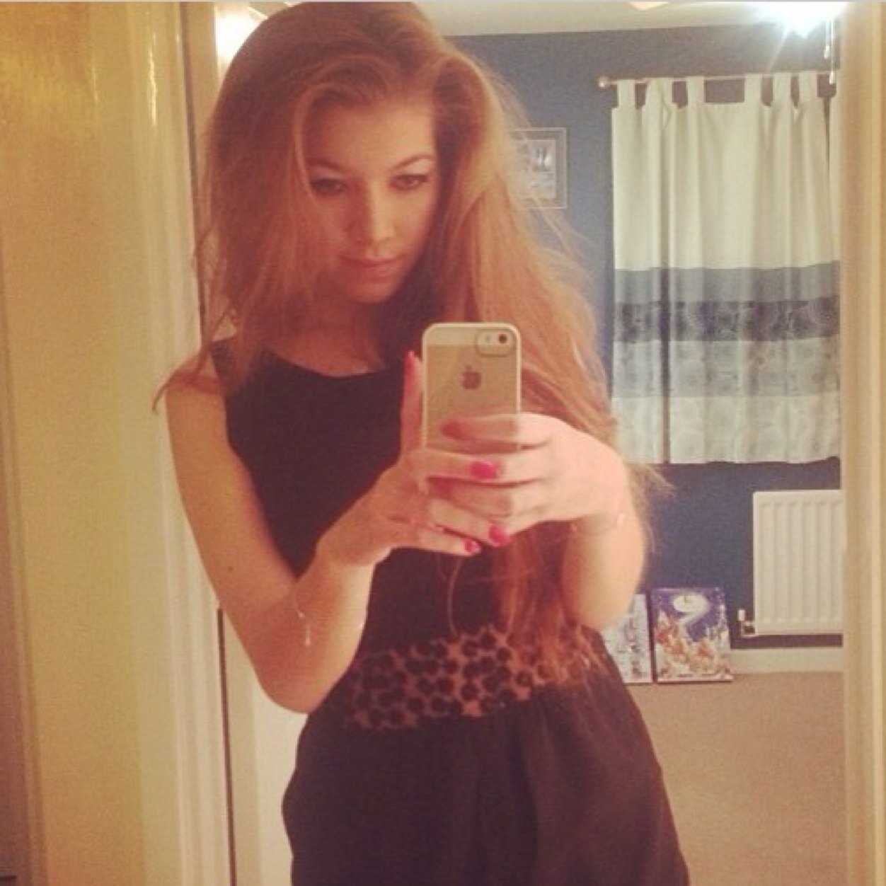 instagram - ToriHanlon