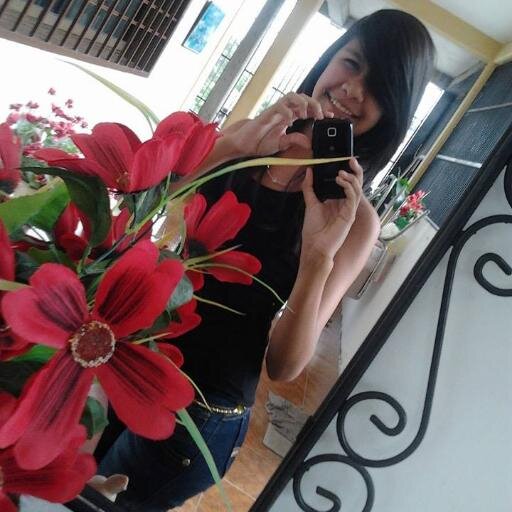 Bebe hoy me levante con ganas de volverte a Enamorar♥
*-* Sigueme Y Te Sigo*-* VENEZUELA♥