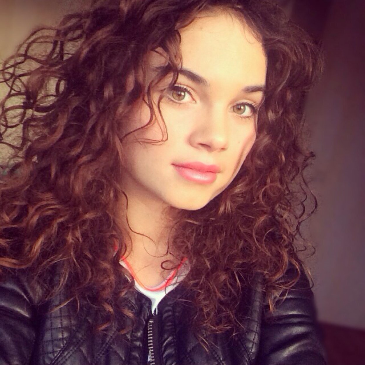 I love you baby, kuss Shilan | jij bent mijn wederhelft voor altijd x IIS