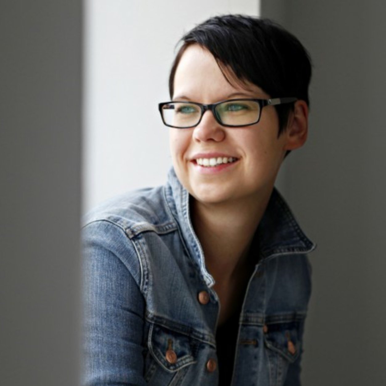 Formbyran's profile picture. Formgivare. Inredare. Lärare. Egenföretagare.