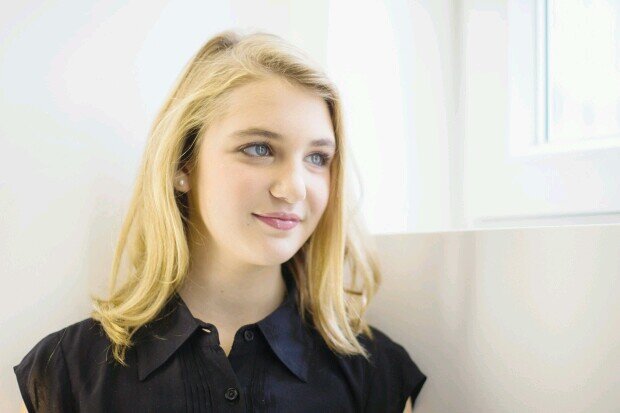 Liesel_M_NDRPG's profile picture. 17 || me encanta leer || mi mejor amigo me llama la ladrona de libros no se porque si solo los cojo prestados || ¿rara? ¿porque? ¿por leer? || algo timida ||