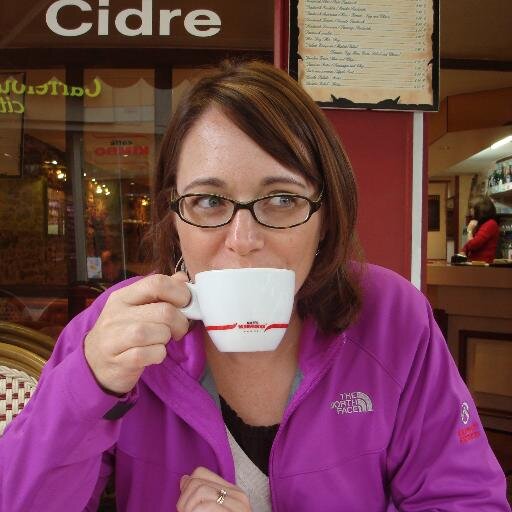 lisasdowell's profile picture. Likes laughing and drinking coffee.